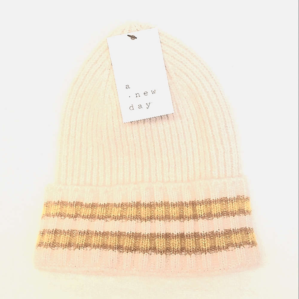 NWT A. New Day Beanie